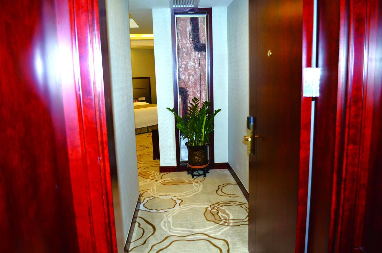 Manhatton Hotel Zhuhai Zewnętrze zdjęcie