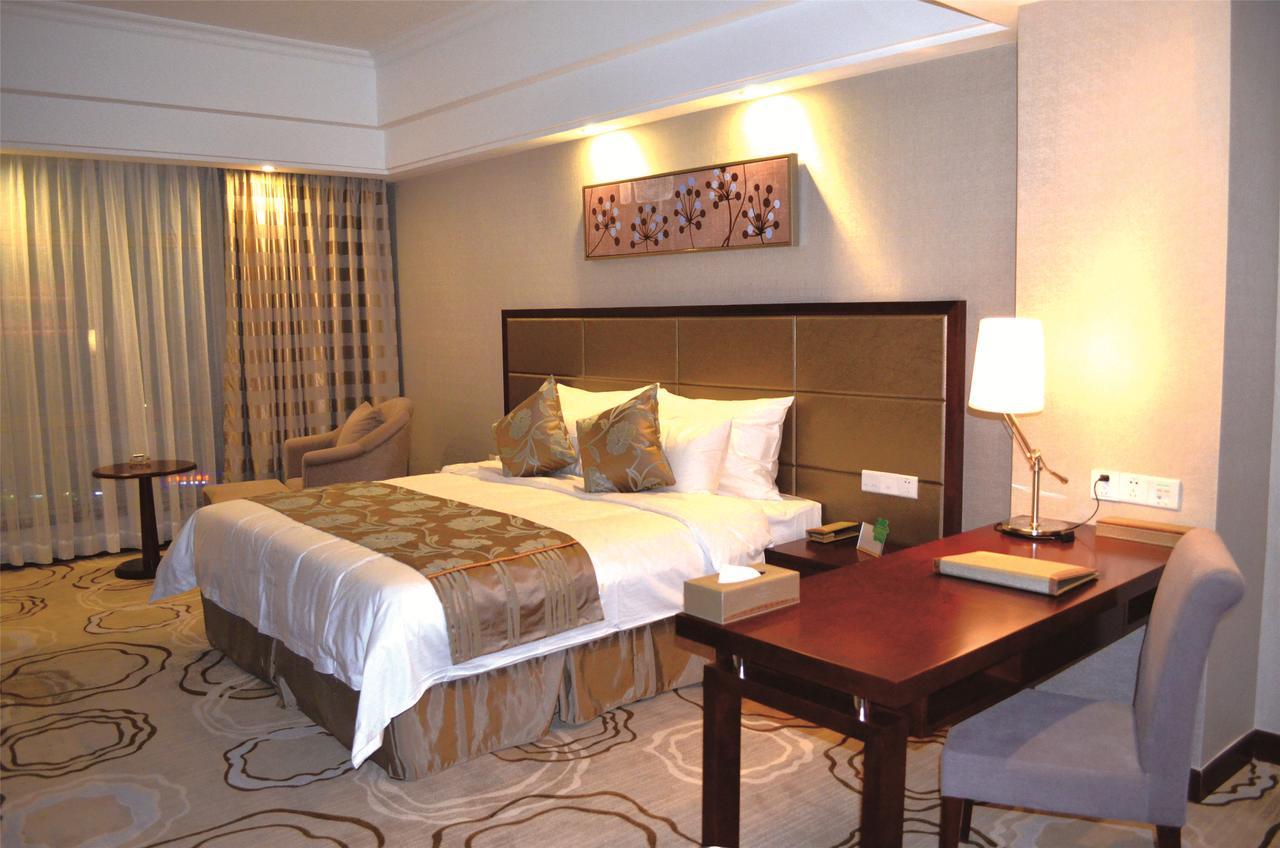 Manhatton Hotel Zhuhai Zewnętrze zdjęcie
