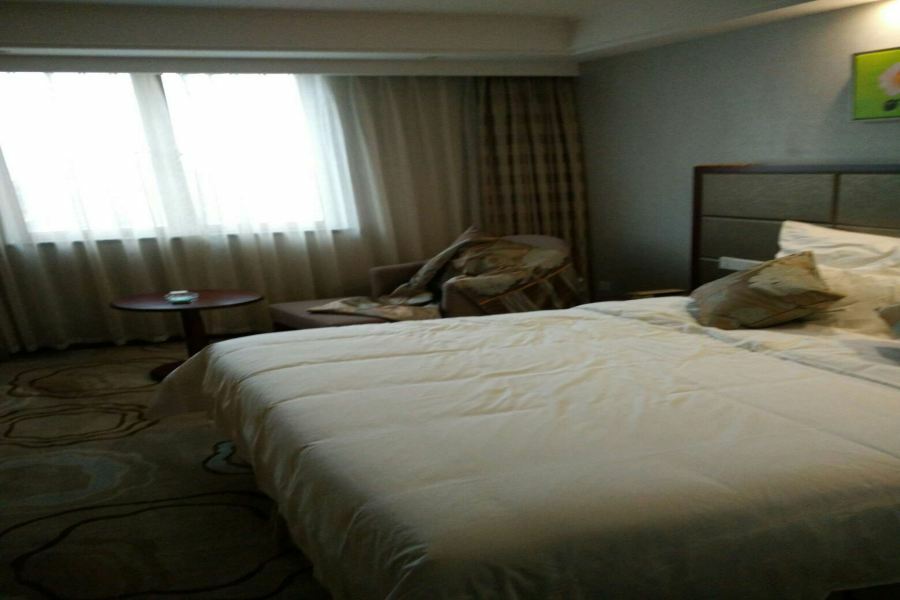 Manhatton Hotel Zhuhai Zewnętrze zdjęcie